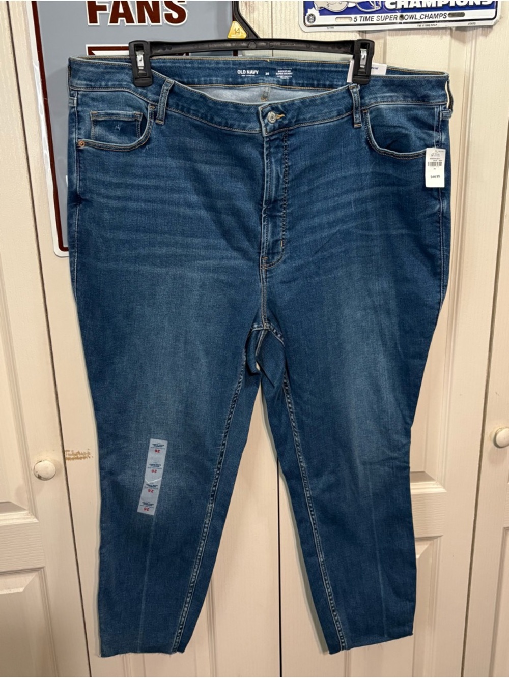 Old Navy Women’s Medium Blue Stretch Jeans
